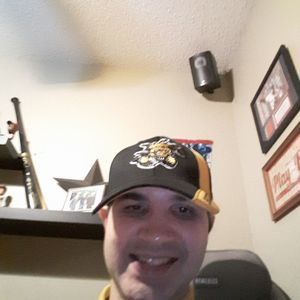 Meet your Posher, Travis